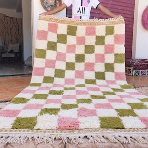 beautiful checkered moroccan Rug green and pink checkered  Wool Hand Woven Genuine Moroccan Beni Ourain Carpet Soft Shag Artistic Oriental