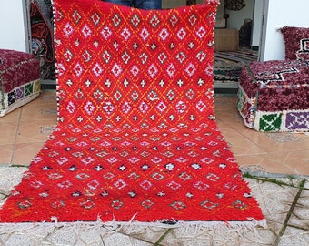 Vintage Moroccan Boucherouite ,  azilal rug , carpet , boucherouite rugs ,