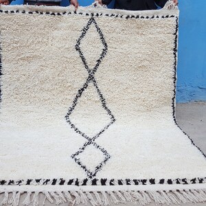 Moroccan rug Beni Ourain rug handmade 100% wool rug , area rugs ,  azilal rug , carpet , floor rugs  4 x 6  Fet