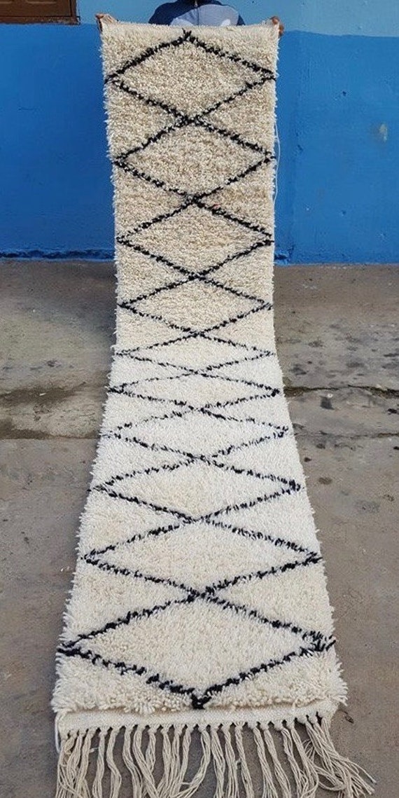 Moroccan runner rug ,Beni Ourain rug Hallway rug , runner rug, hallway , 100% runner wool rug , beni ourain runner 10 / 2,2 feet