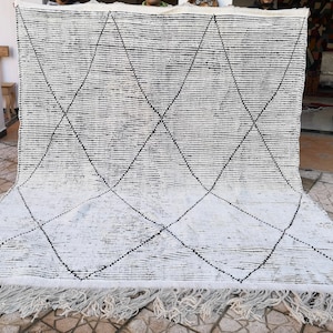 Moroccan rug Beni Ourain handmade 100% wool rug  8 x 10 Feet