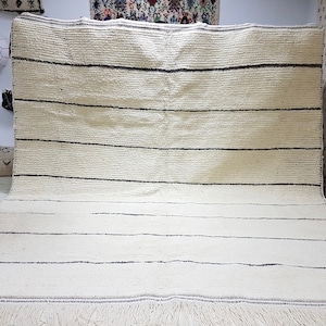 Moroccan rug Beni Ourain rug  handmade Moroccan Rug 100% wool  white / Gray short pile