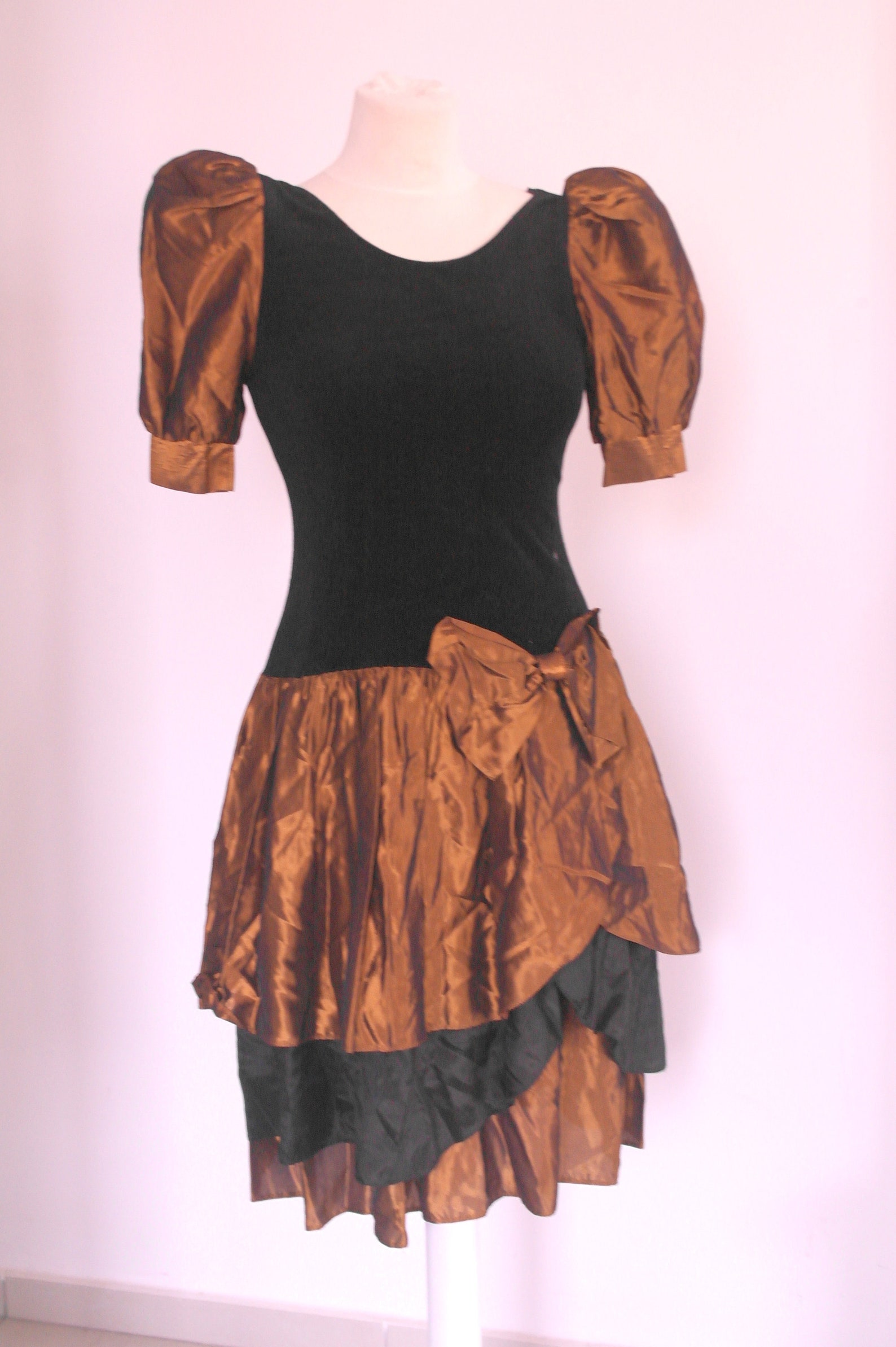 C&A Yessica Dress, Bronze and Black Dress, Bronze Ruffled and Big Bow