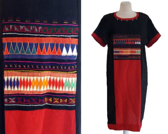 Vintage 70's  Black and Red Dress With  Embroider… - image 1