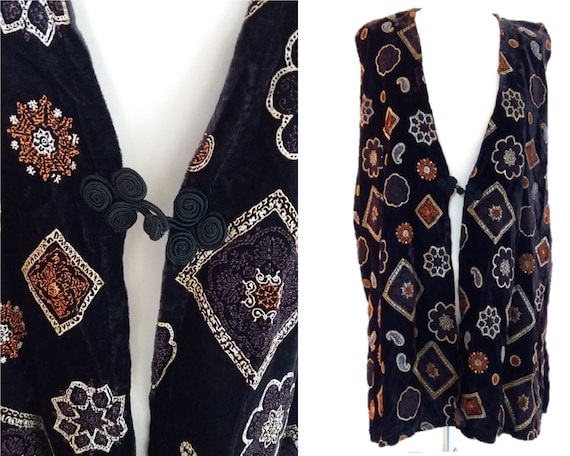 Vintage Black Velvet With Gold & Silver Prints, Ve