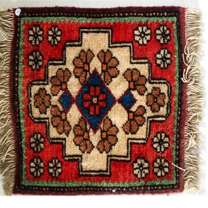 Persian Small Rug, Vintage Decorative Tribal Rug Wall Hanging Small size  Persian tribal rug with Fringe