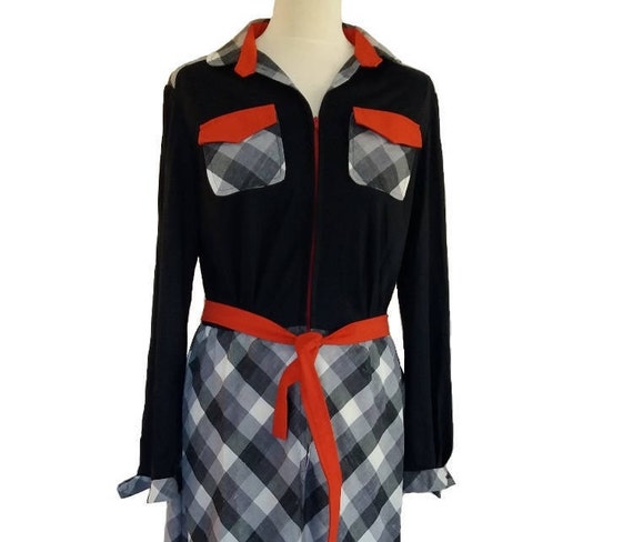 Vintage 80's Black and White plaid Dress, V Neckl… - image 2