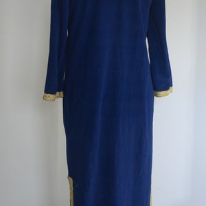 Vintage 70s Evelyn Pearson Cozy Fuzzy Velour Robe, Royal Blue Nightgown, Robe Nightgown, House Robe / Dress image 6
