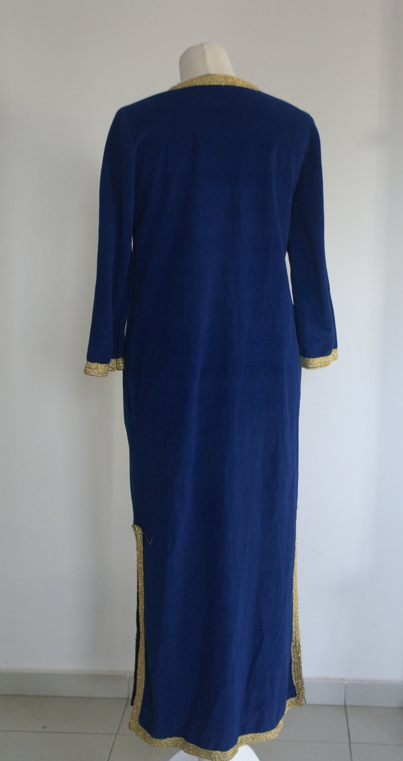 Vintage 70s Evelyn Pearson Cozy Fuzzy Velour Robe, Royal Blue Nightgown, Robe Nightgown, House Robe / Dress image 6