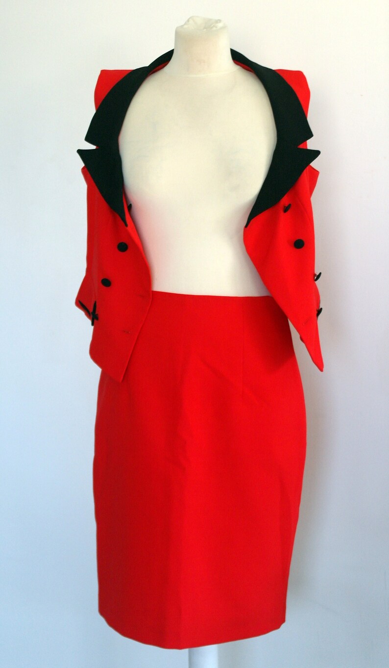 Noiritano by Karess Paris 80/'s Skirt and Top Skirt Suit, Vintage Woman/'s Red Skirt Suit