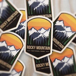 Rocky Mountain National Park Badge Sticker,  US National Parks Decal, Waterproof Vinyl Sticker for Hydroflask || 348