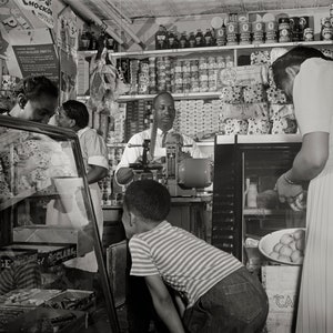Washington DC Grocery Store Photo, 1942, Gordon Parks, African American Photographer, Kitchen Art, Restaurant Art, Black Art Giclee Print