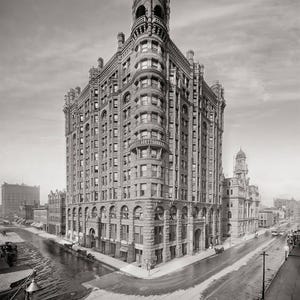Old Minneapolis Photo, Northwestern Guarantee Loan Company, Minneapolis Minnesota, Minneapolis Art, 1905, Black White Photography