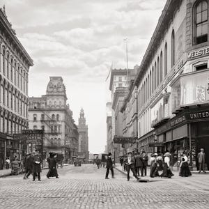 Old Toledo Ohio Photo, Madison Avenue, Old Toledo Pictures, Toledo Historical Photographs, Black White Photography, Wall Decor, Gift, 1900