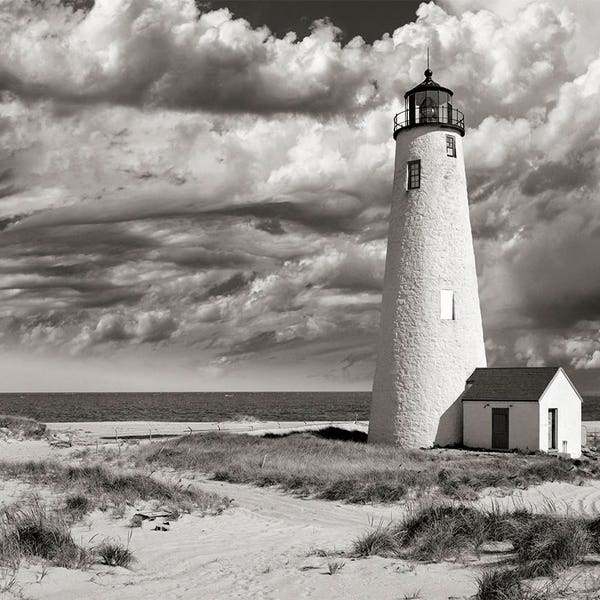 Old Lighthouse Photo, Beach House Cottage Decor, Nautical Living Room, Nantucket, Beach Style Living, Seaside Ocean Decor