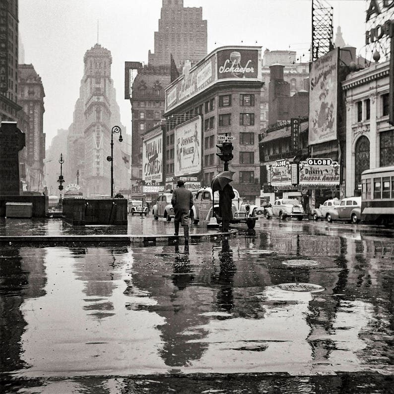 Rainy New York Times Square, New York City, 1943, New York Print, Black White Photography, Wall Art, Poster Art 画像 1