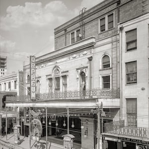 Orpheum Theatre, New Orleans Photo: 1910 Vintage Louisiana Decor
