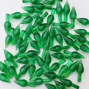 Medium &quot;Emerald Green&quot; Ceramic Christmas Tree Light Pegs / Bulbs - 50 & 100 Piece