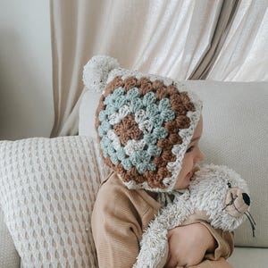 Mormors fyrkantig mössa / babymössa / pixie-mössa