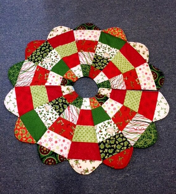 Quilted Christmas Tree Skirt Patchwork Small Quilted Christmas Tree Skirt Patchwork Small