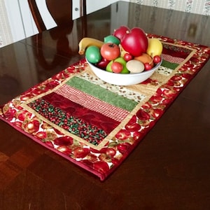 30 Inch Quilted Table Runner, Quilted Patchwork Runner, Quilted Apple Table Runner, Small Quilted Runner, Short Runner,Centerpiece Runner
