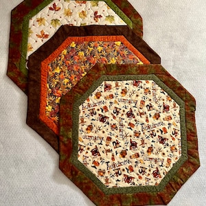 Fall Quilted Octagon Runner in Three Fabrics, Fall Runner for Round Table, Fall Centerpiece Runner, Handmade Quilted Runner, Autumn Runner