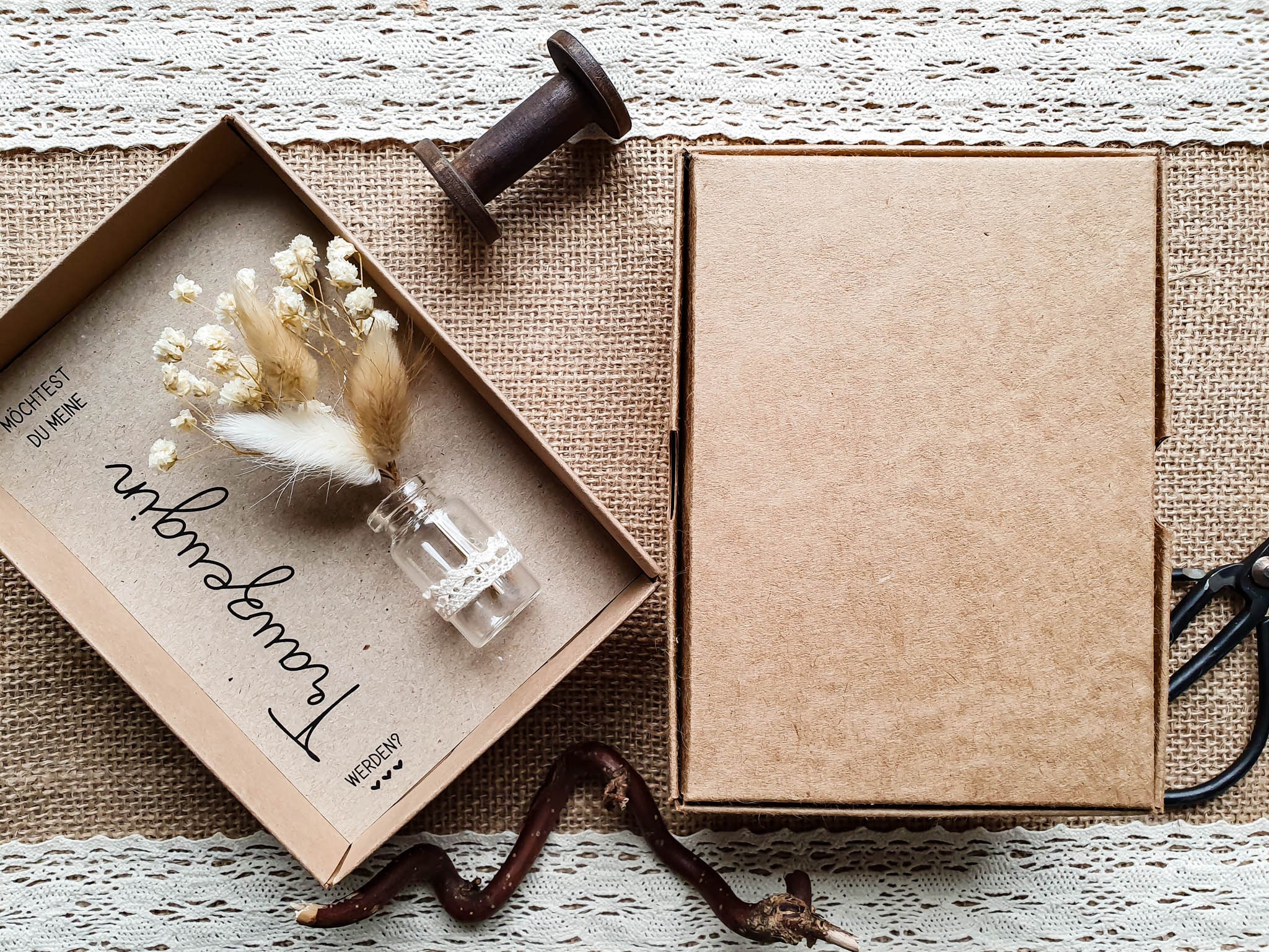 Hochzeitsblumenkörbe Aus Satin - Elegante Brautkörbe Für Blumenmädchen