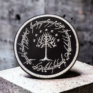 17PCS The Tree of Life Embroidered Patches Iron on Round Patch for Clothes  Caps