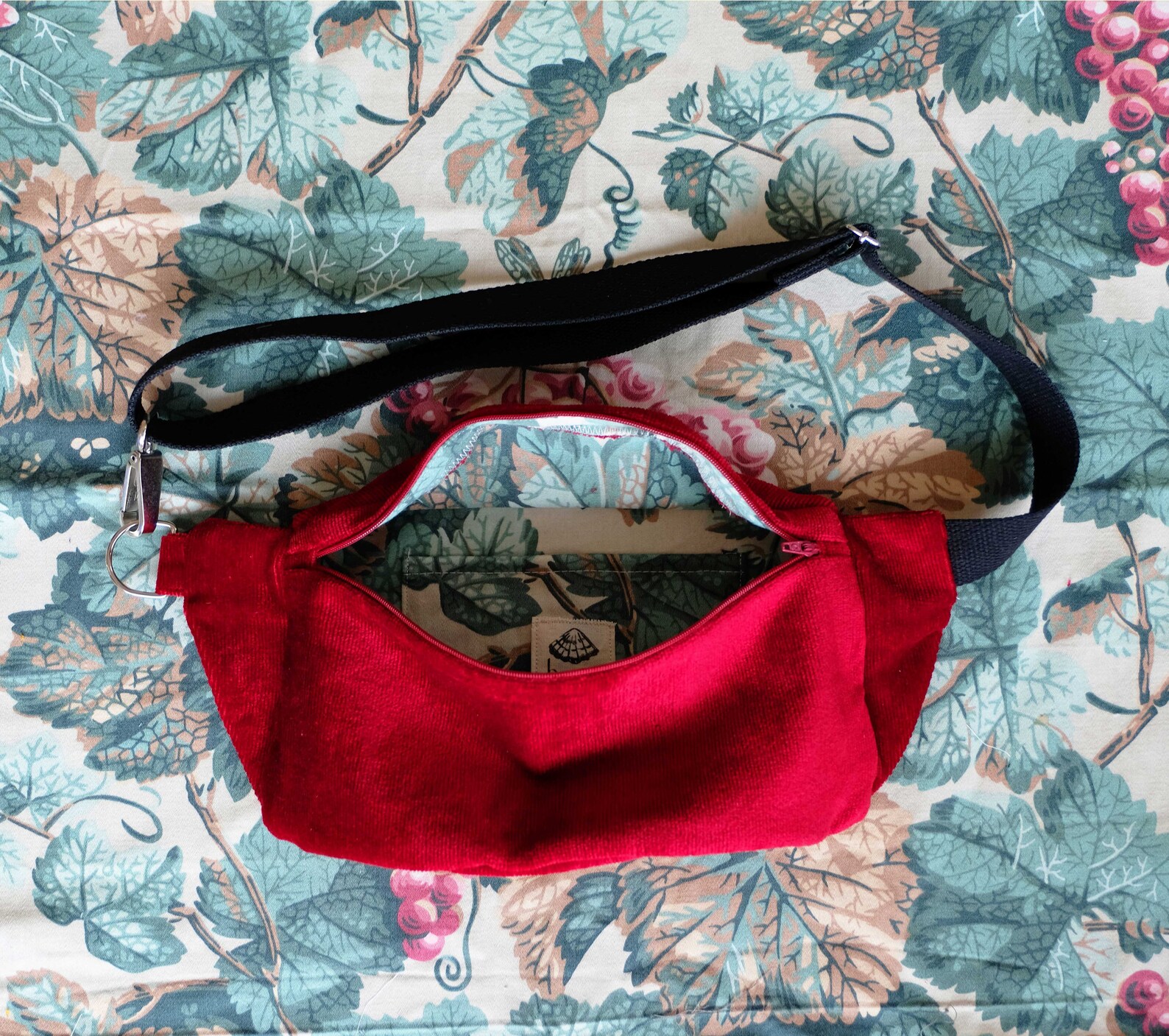 RED VELVET Waist Bag Big Size Etsy