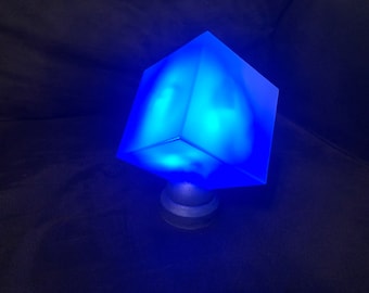Tesseract Infinity Stone prop
