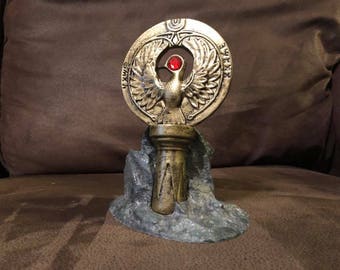 Raiders of the Lost Ark Staff of Ra headpiece and stand
