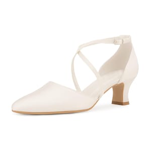 Low Heel Ivory Satin  Vintage Inspired Wedding Bridal Shoes, Wedding Sandals, Bridal Sandals, Strappy Wedding Sandals