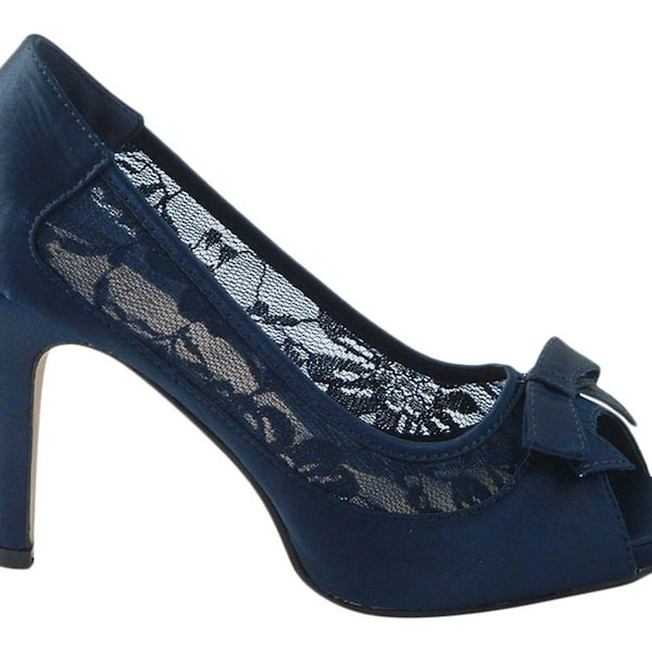 Chaussures d'embellissement d'arc d'inspiration vintage de talon haut de dentelle bleu marine, sandales de mariée de mariage Peep Mid Heel