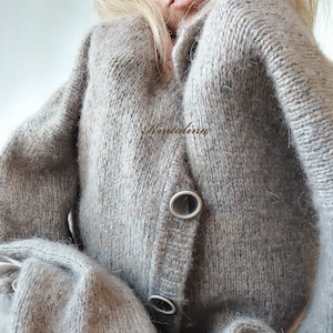 Alpaca Cardigan, Buttoned Wool Sweater, Wool Cardigan, Grey Beige Sweater, Beige Cardigan, Soft Tweed Cardigan, Knit Alpaca Sweater