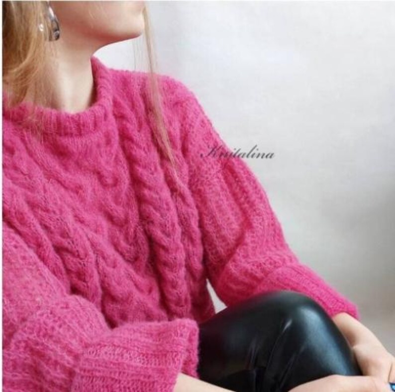 Alpaca trui met losse pasvorm, kabelgebreide trui, oversized damespullover, kersenroze neonroze roodpaarse alpaca zijden trui, boho zachte alpaca pullover afbeelding 14