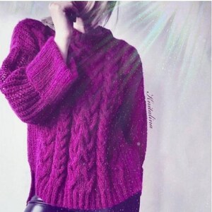 Alpaca trui met losse pasvorm, kabelgebreide trui, oversized damespullover, kersenroze neonroze roodpaarse alpaca zijden trui, boho zachte alpaca pullover afbeelding 13