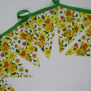 Daffodils, Springtime bunting, Bunting, Garden bunting, Floral bunting, St Dwynwen