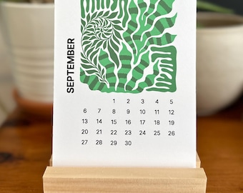 Abstract Jungle 2027 Desk Calendar | Tropical Modern Art with Wooden Stand