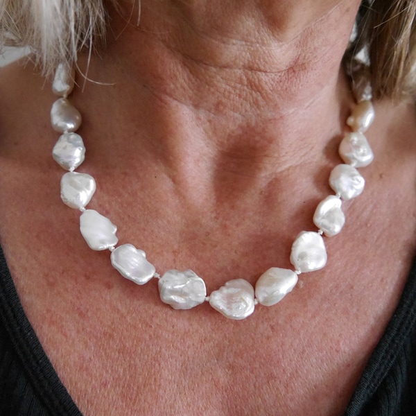 Keshi Perlenkette weiß, Brautschmuck, riesige Keshiperlen, Perlenschmuck, Perlen Collier, Hochzeit, Geschenk für Sie