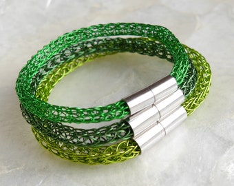 Green bracelet for him and her, men's jewelry, women's jewelry, green, light green, grass green, handmade wire jewelry knitted Viking