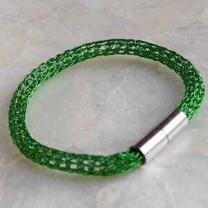 Green bracelet for him and her, men's jewelry, women's jewelry, green, light green, grass green, handmade wire jewelry knitted Viking 17 Centimeters