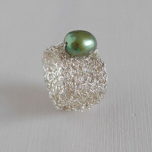 Silver ring with green pearl wide silver ring pearl statement ring silver crochet silver ring crochet wire ring,silver ring,wire jewelry image 5