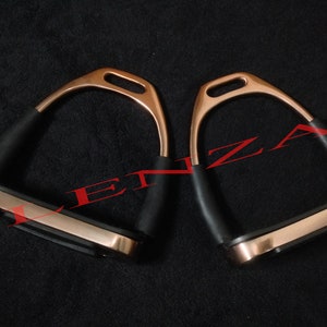 Amidale Flexi Safety Stirrups Horse Riding Bendy Irons Stainless Steel Black Treads 4 5 Inches