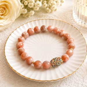 Luxury Sunstone Beads Bracelet with 18 k Gold Beads and Zircons