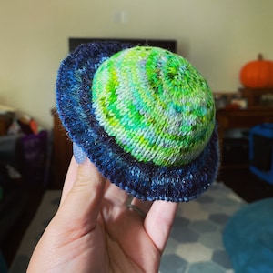Plushie Planetarium- PDF Pattern - Digital Download- SOCK WEIGHT- ornament- toy- stuffy- planets