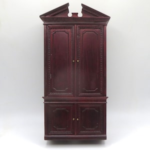1:12 Scale Miniature Dollhouse Dresser