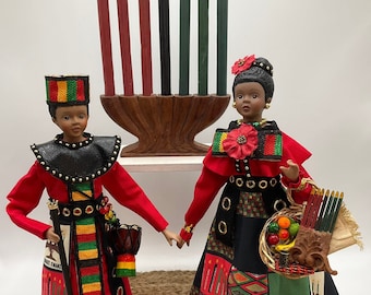 Kwanzaa Figurines, Male and Female Black Ethnic Figurines, Kinara Candleholder, Kwanzaa Education, Happy Kwanzaa Holiday, Red Black Green