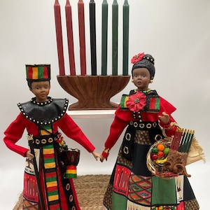 Kwanzaa Figurines, Male and Female Black Ethnic Figurines, Kinara Candleholder, Kwanzaa Education, Happy Kwanzaa Holiday, Red Black Green