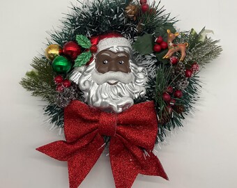 Santa Weaths - African American, Black Santa Face Ornament, Christmas Wreath
