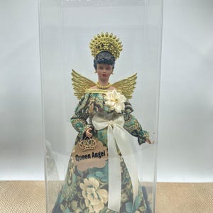 Doll display case, glass doll display, case for dolls, american girl doll case, acrylic doll display case, plastic doll display case